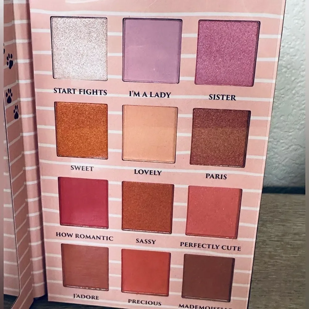 Disney The Aristocats Marie 12 Eyeshadow Palette Makeup
